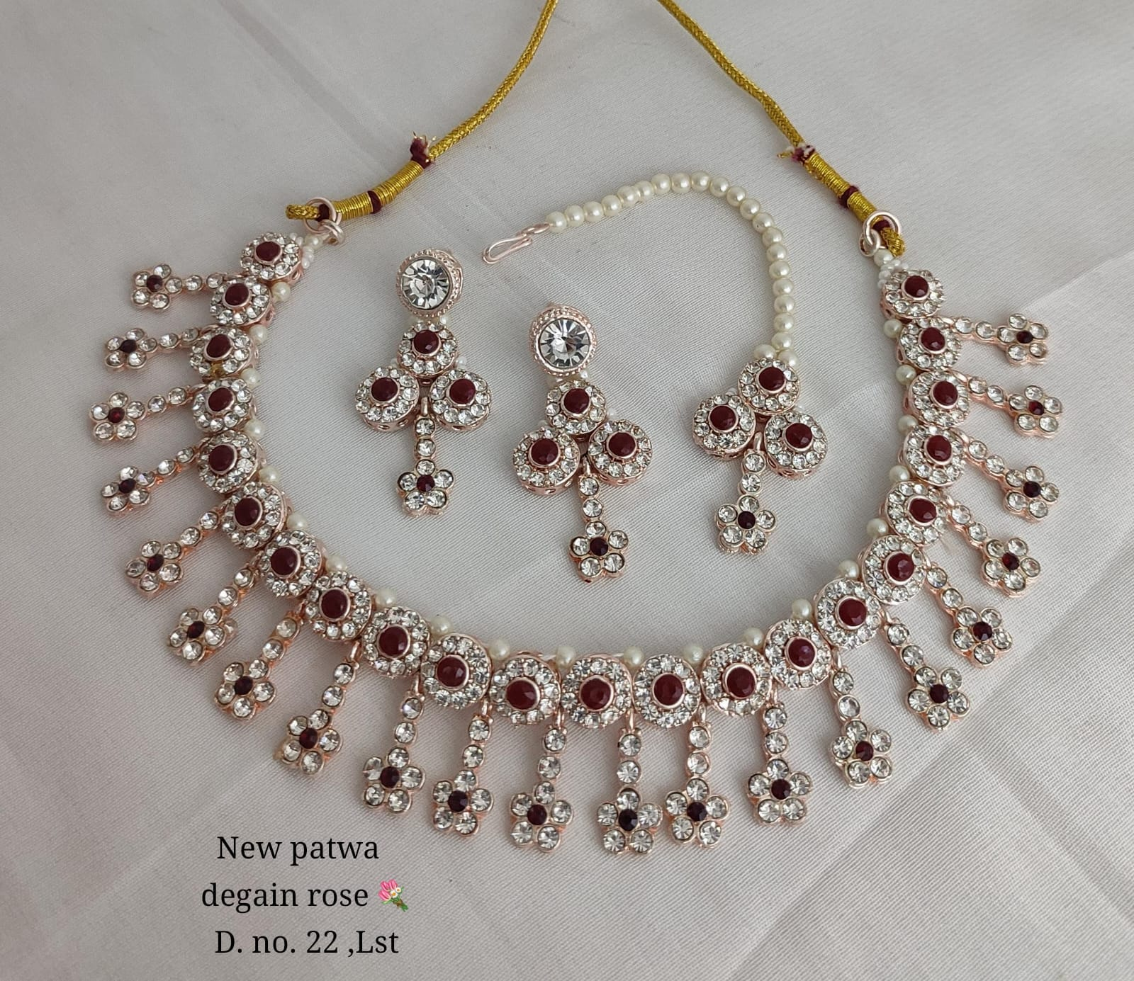 Bordeaux Patwa Sieradenset | Ketting & Oorbellen
