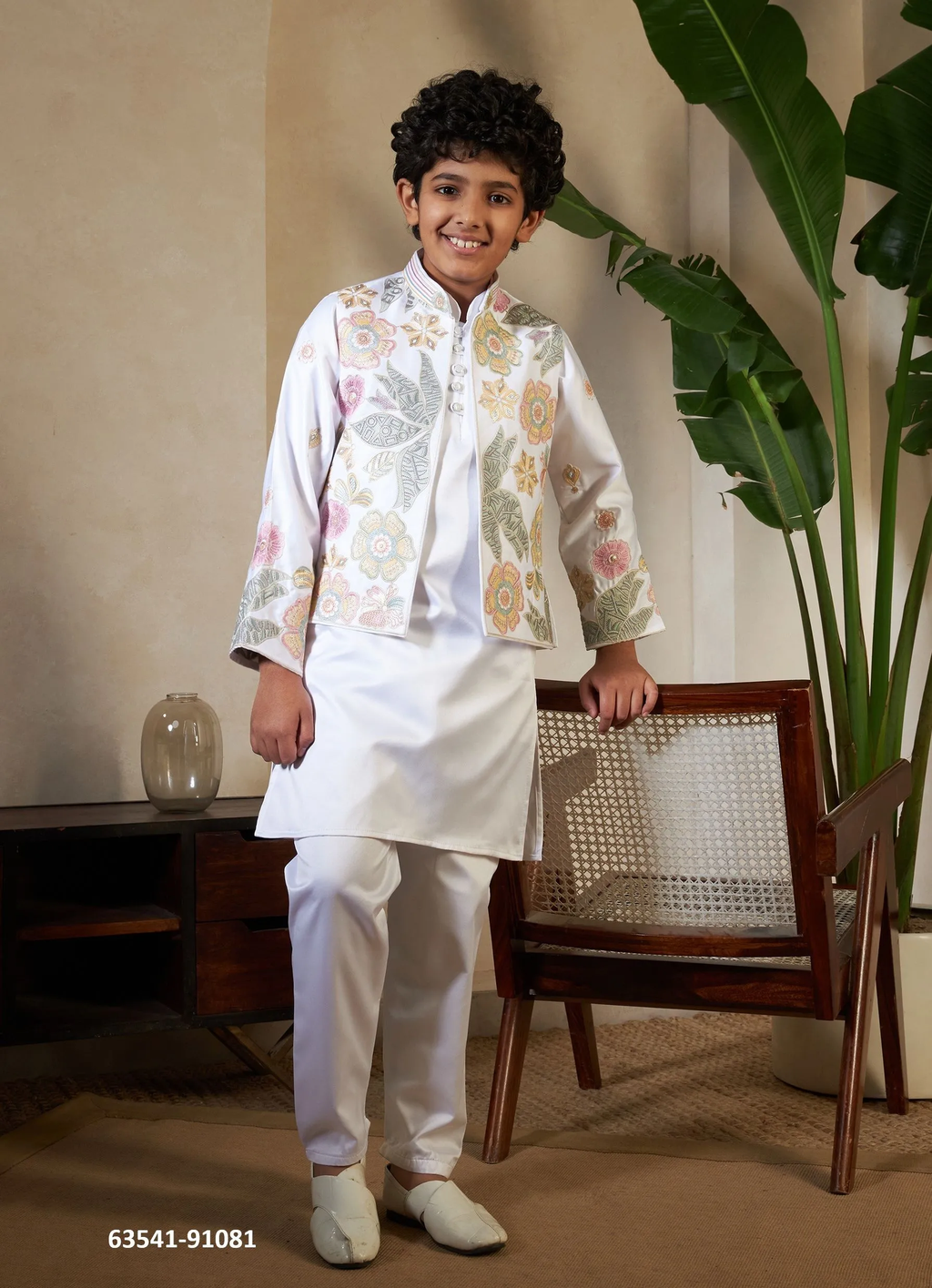 Shaif – Boys Kurta Pajama met Jasje