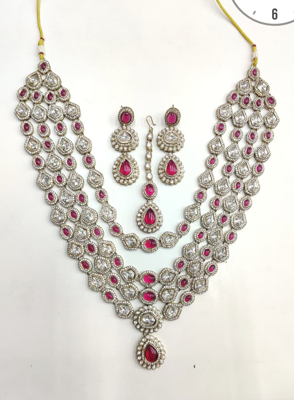 Victorian Fuchsia Sieradenset | Ketting, Oorbellen & Maang Tikka