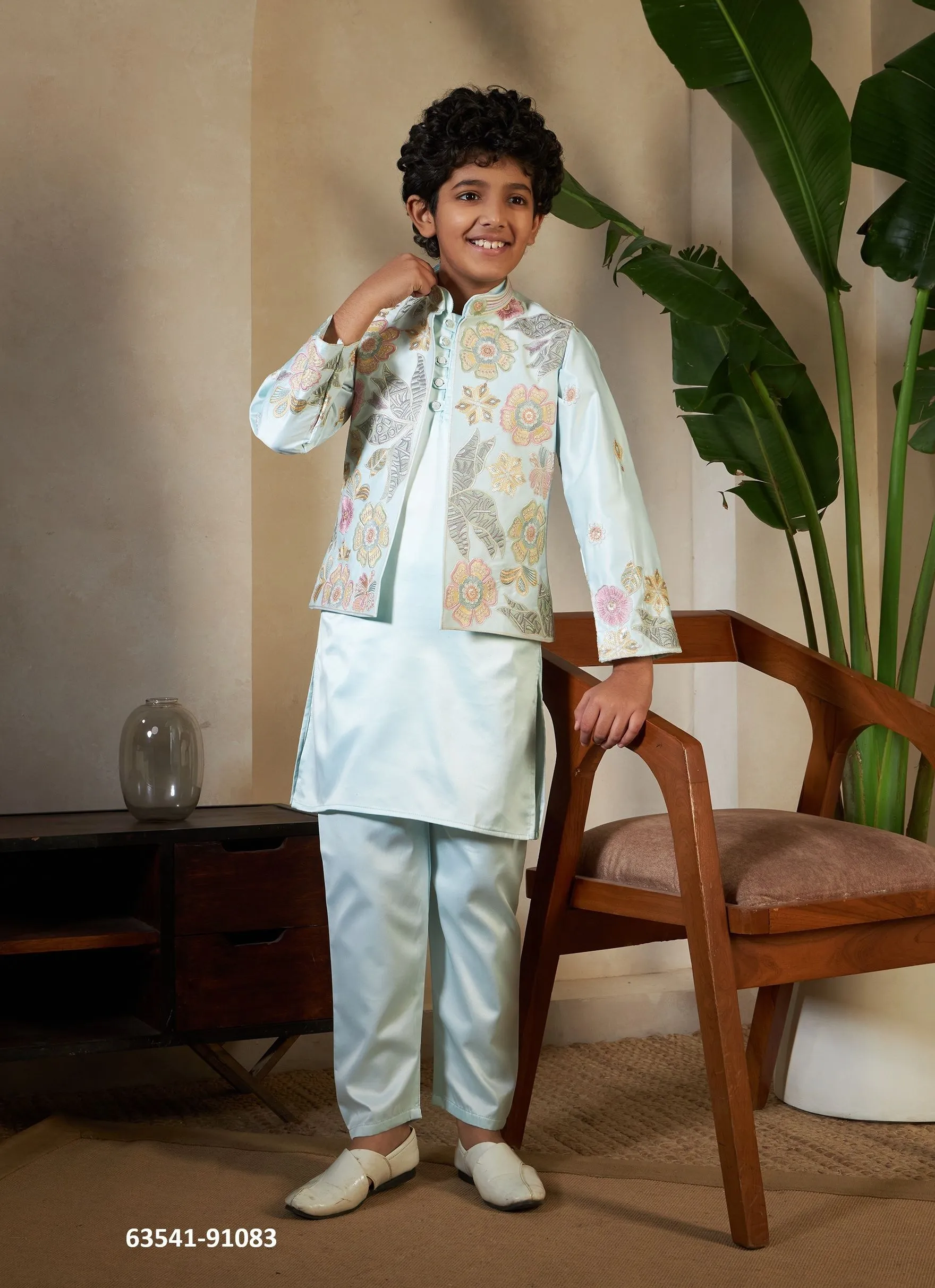 Shaif – Boys Kurta Pajama met Jasje