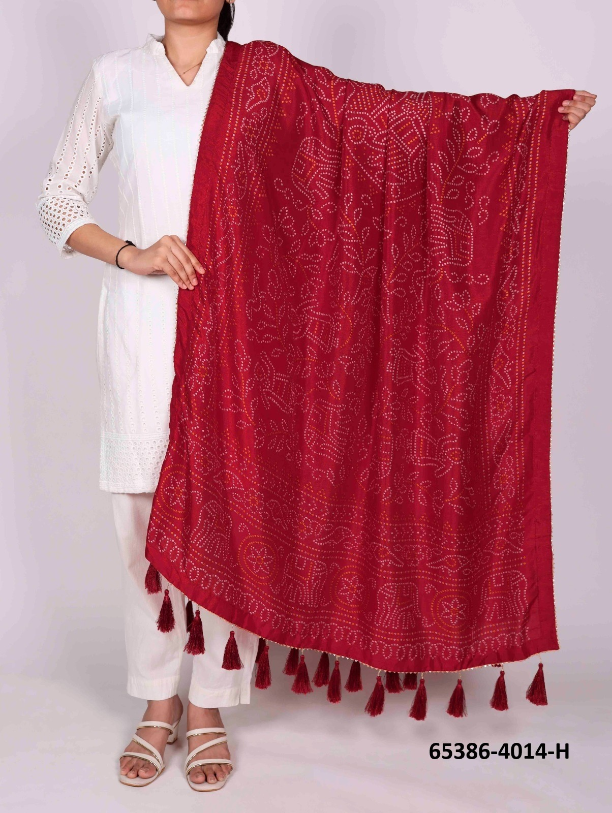 Tussar Silk Bandhani Patola Dupatta - Karmijnrood