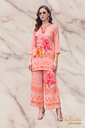 Peach Floral Co-ord Set marmeren achtergrond