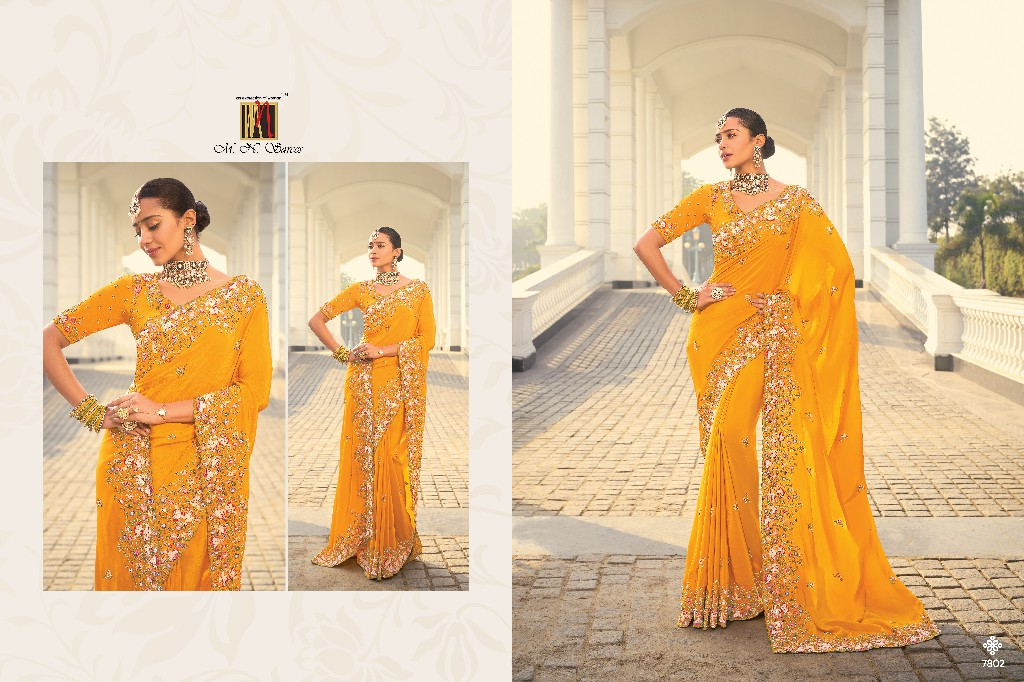 Shahi Poshak - Zonnegeel Bloemen Bridal Saree