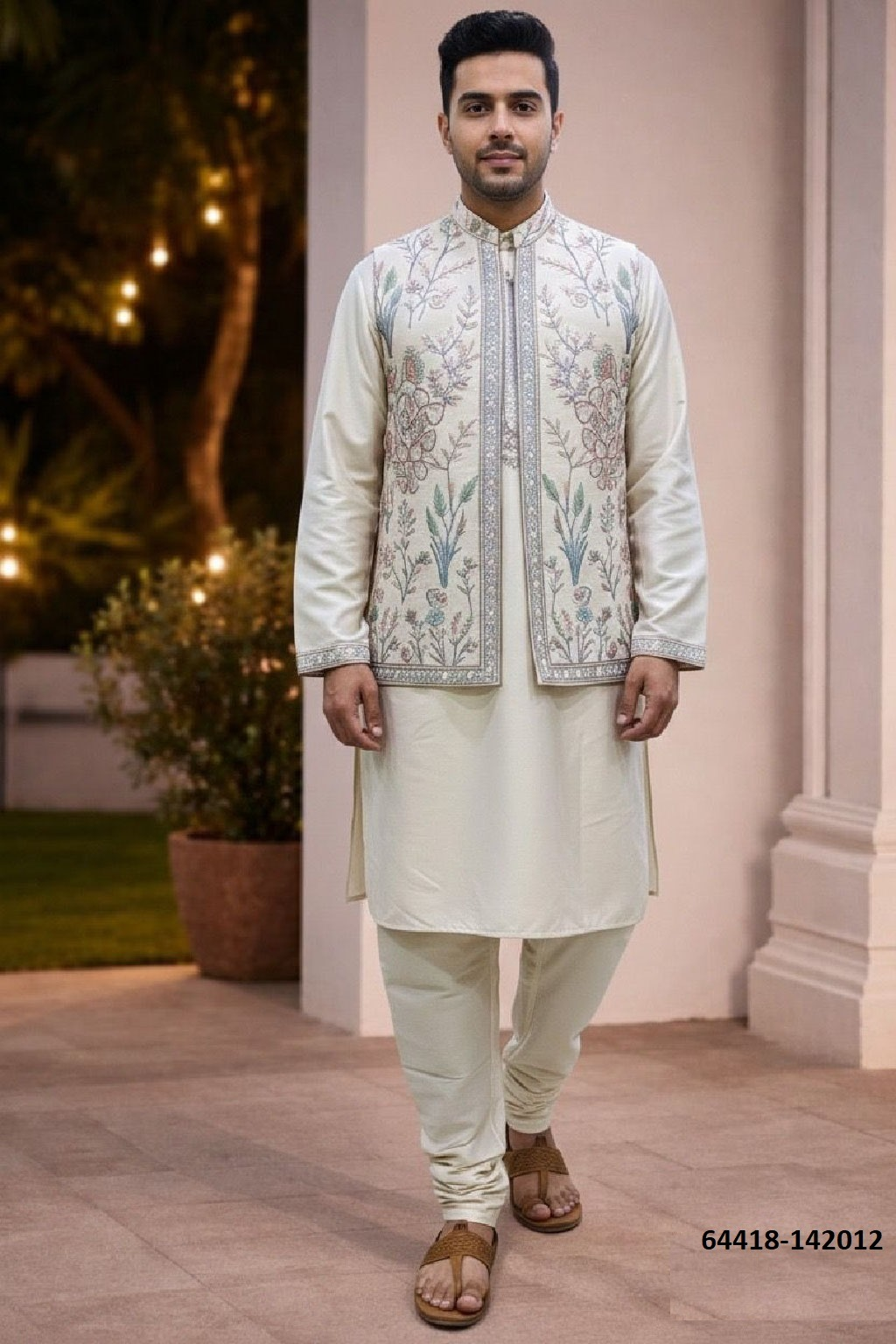 Heren Kurta Pajama met Jacket - Crème Donair Borduurwerk (142012)