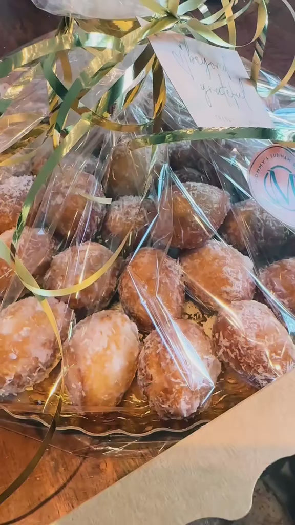 Over Mommy's Surinam Delights